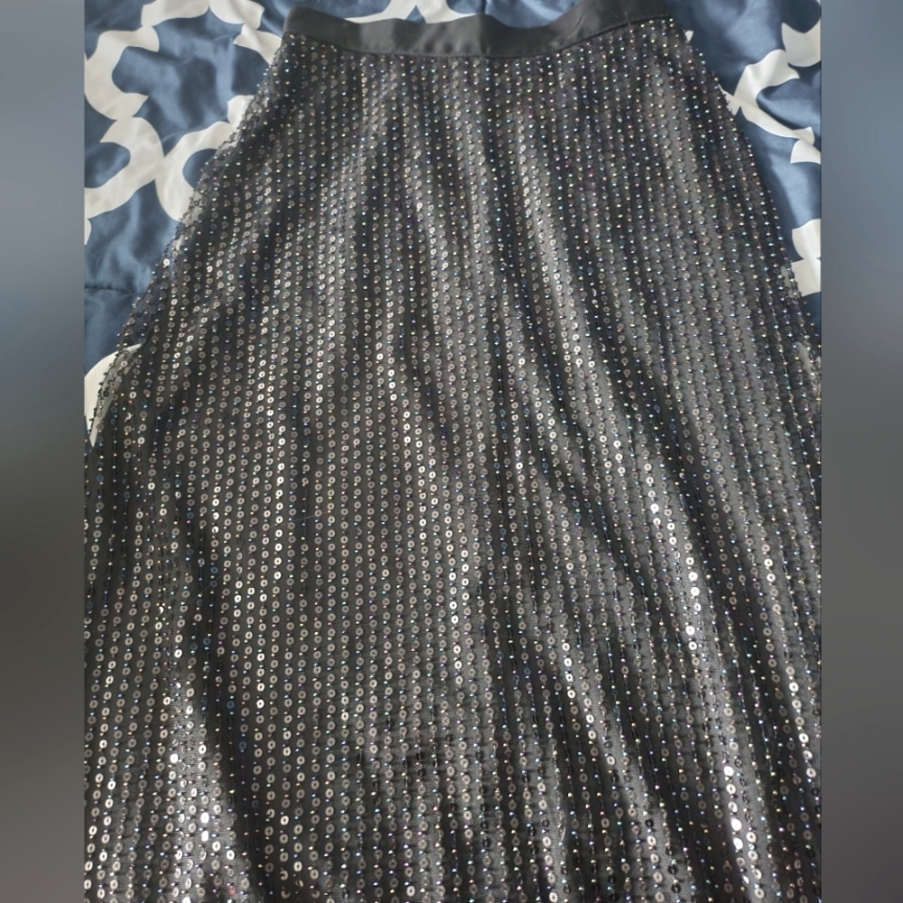 Cue, Austrailia Black beaded and sequined a line skirt